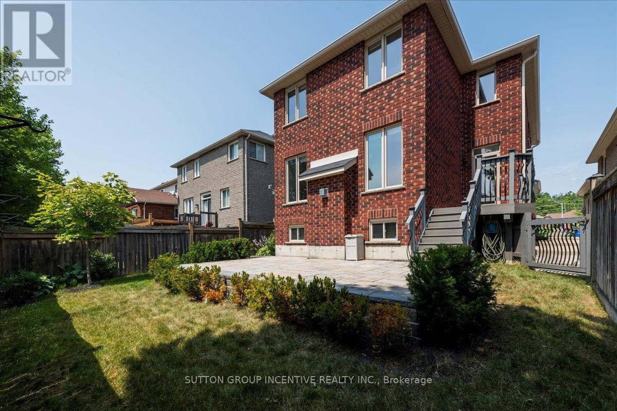 Photo 40 of 169 Birkhall Place, Barrie ON