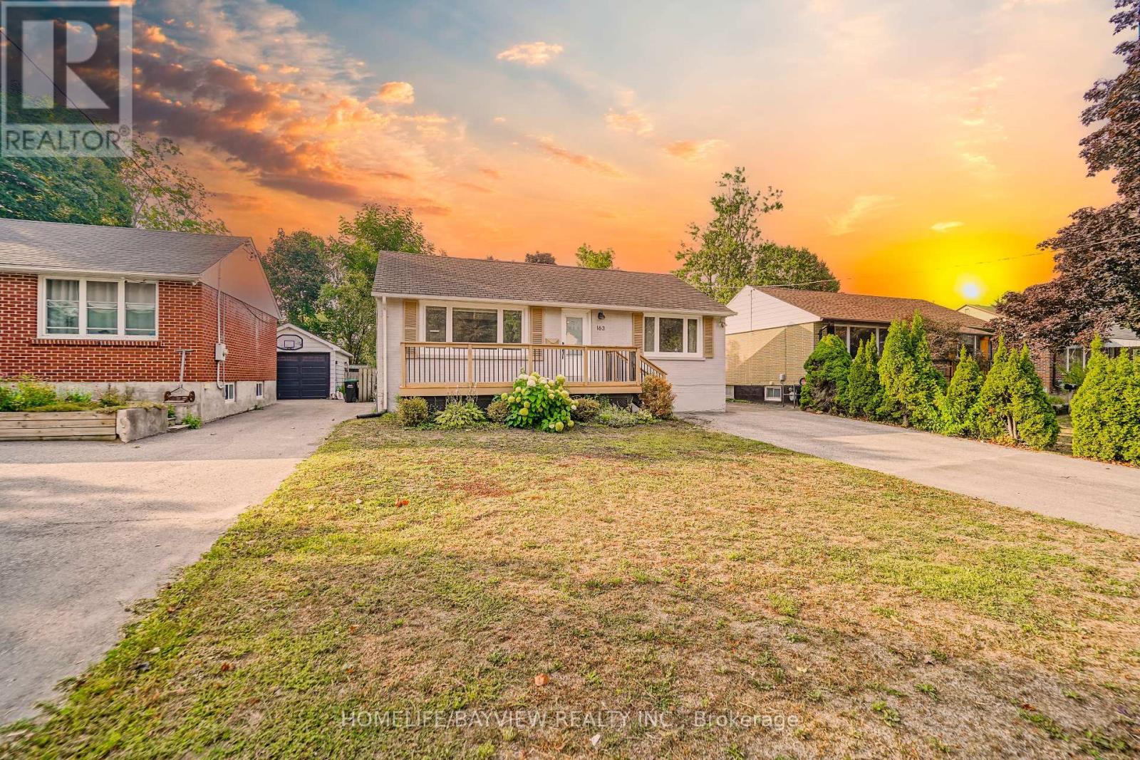 Photo 27 of 163 Gunn Street, Barrie ON
