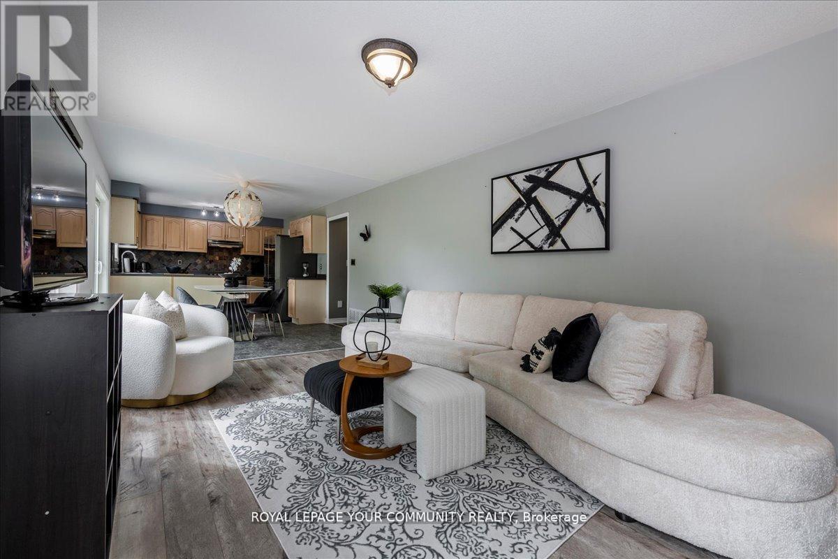 Photo 14 of 181 Succession Crescent, Barrie ON