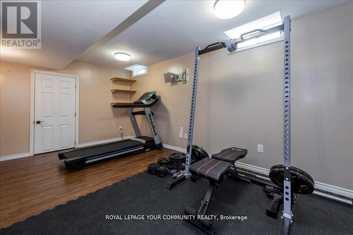 Photo 25 of 181 Succession Crescent, Barrie ON
