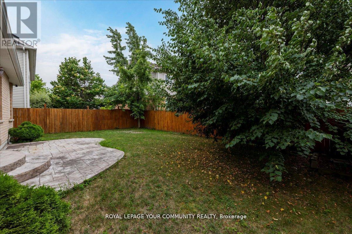 Photo 27 of 181 Succession Crescent, Barrie ON