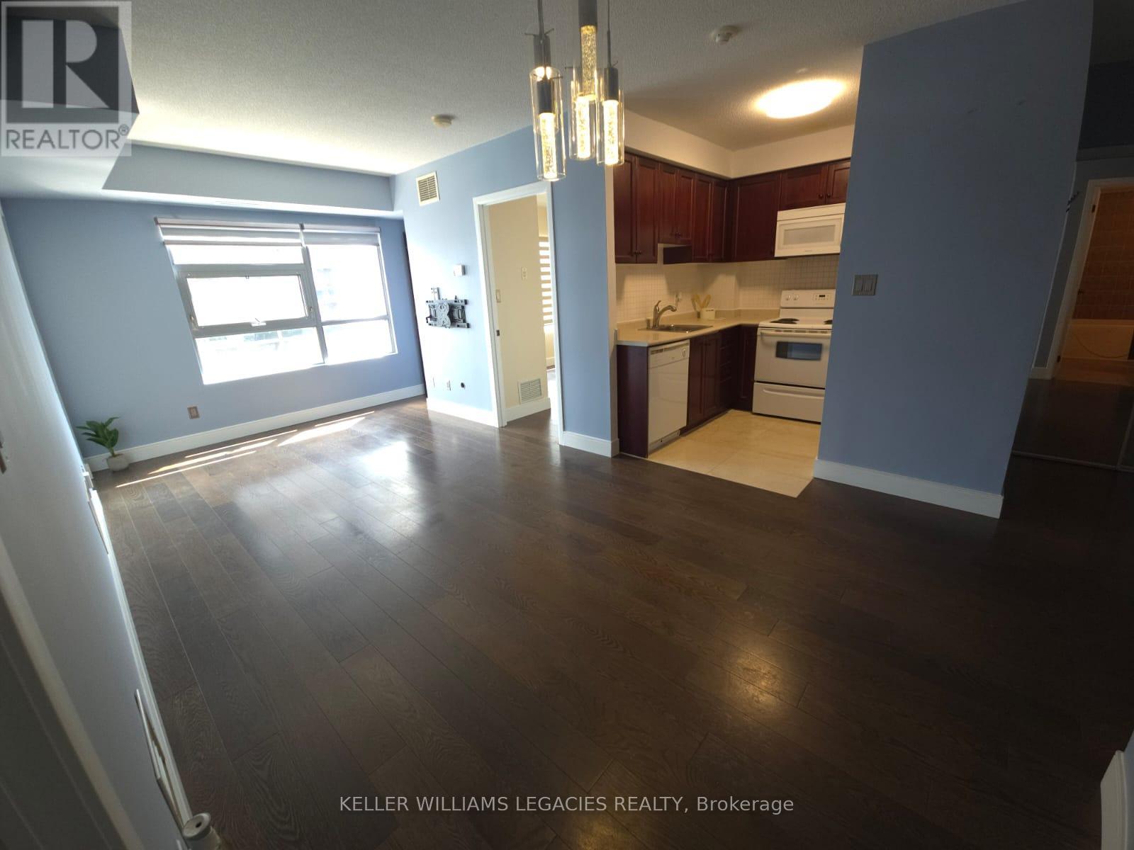 Photo 12 of 709 2464 Weston Road, Toronto ON