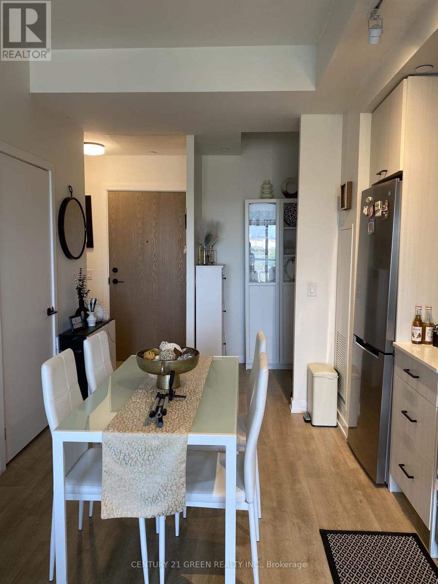 Photo 8 of 613 2300 St Clair Avenue W, Toronto ON