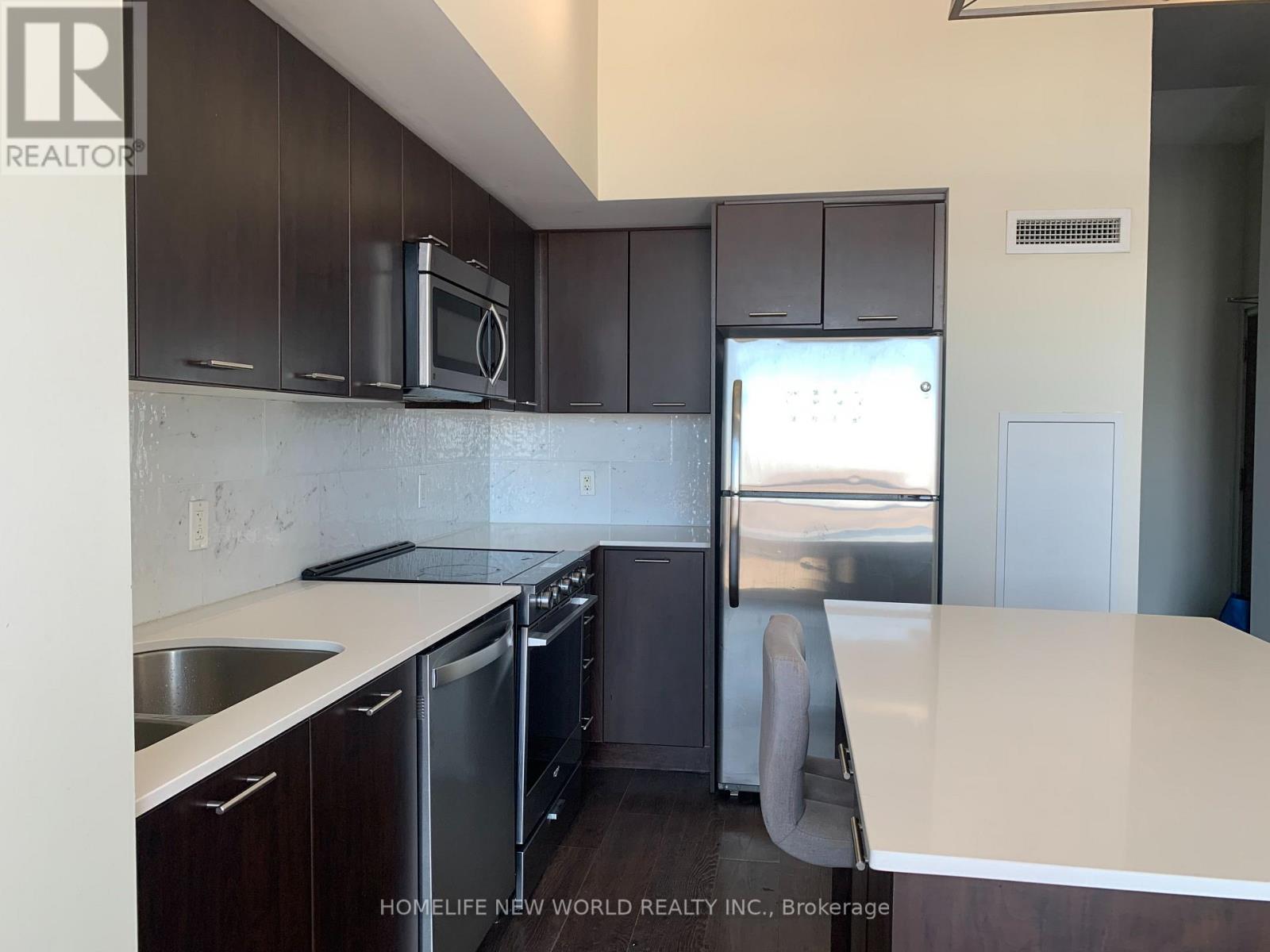Photo 6 of 4505 2220 Lakeshore Boulevard W, Toronto ON