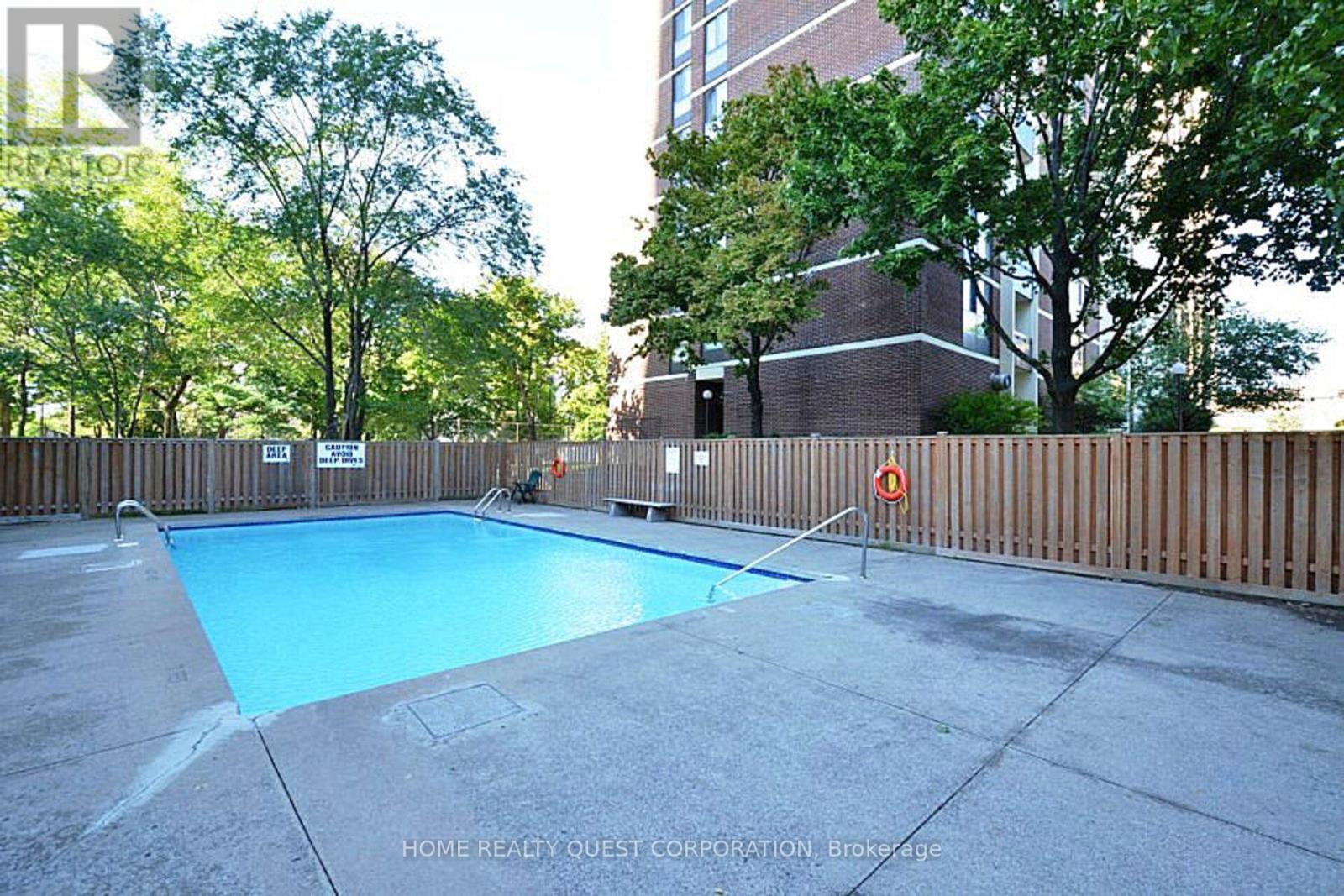 Photo 26 of 510 3170 Kirwin Avenue, Mississauga ON