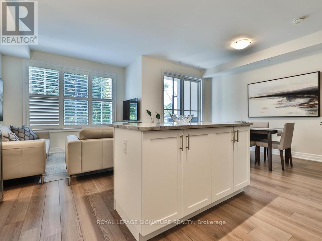 Photo 21 of 212 652 Cricklewood Drive, Mississauga ON