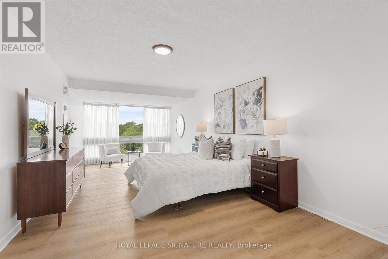 Photo 20 of 604 2185 Marine Drive, Oakville ON