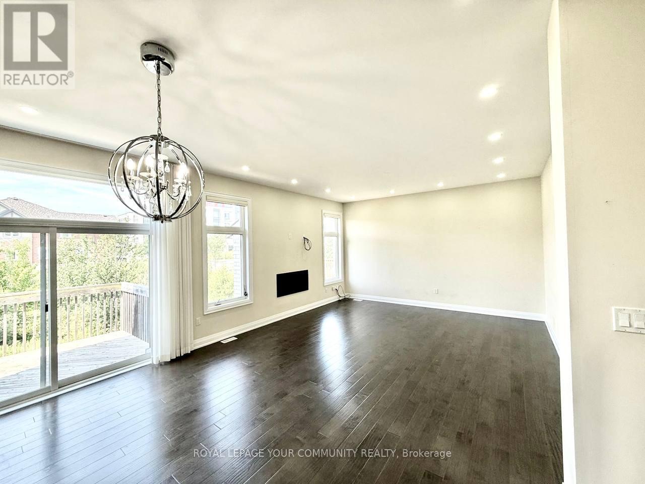 Photo 18 of 3186 Hines Drive, Oakville ON