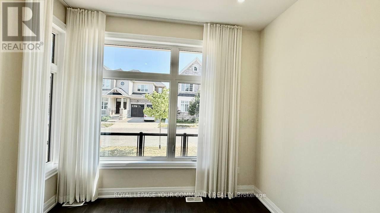 Photo 20 of 3186 Hines Drive, Oakville ON