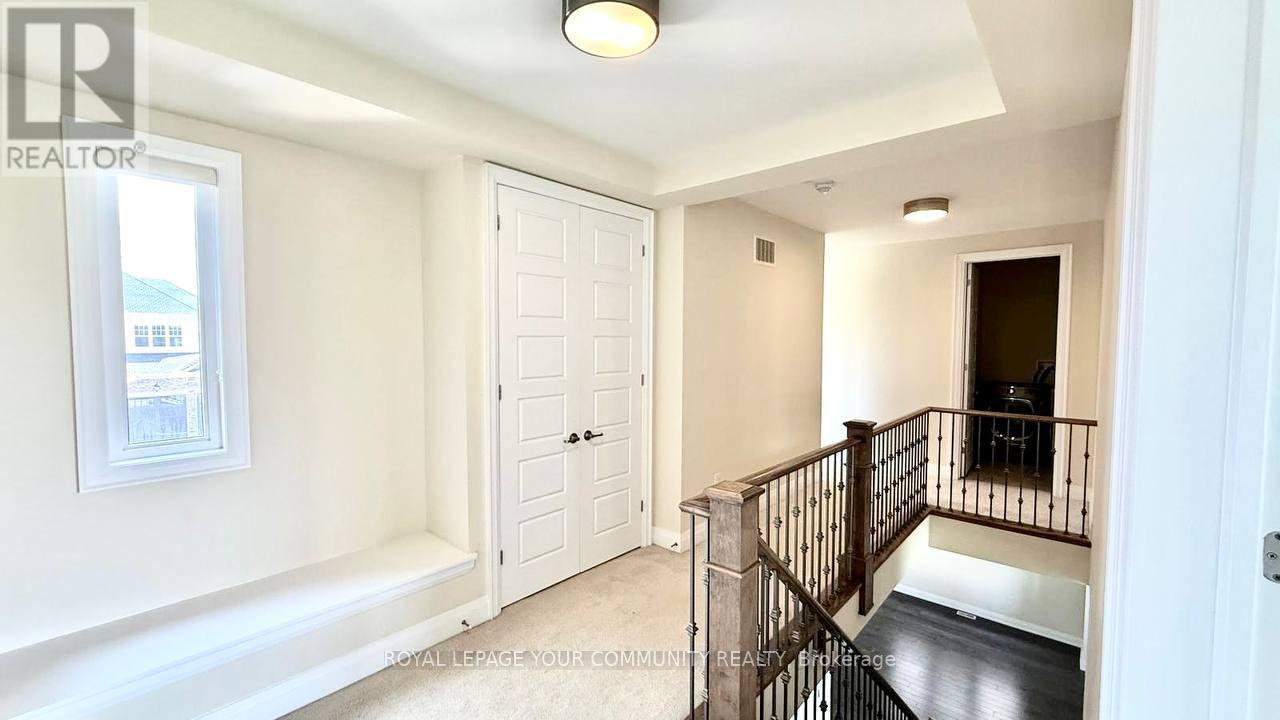 Photo 21 of 3186 Hines Drive, Oakville ON