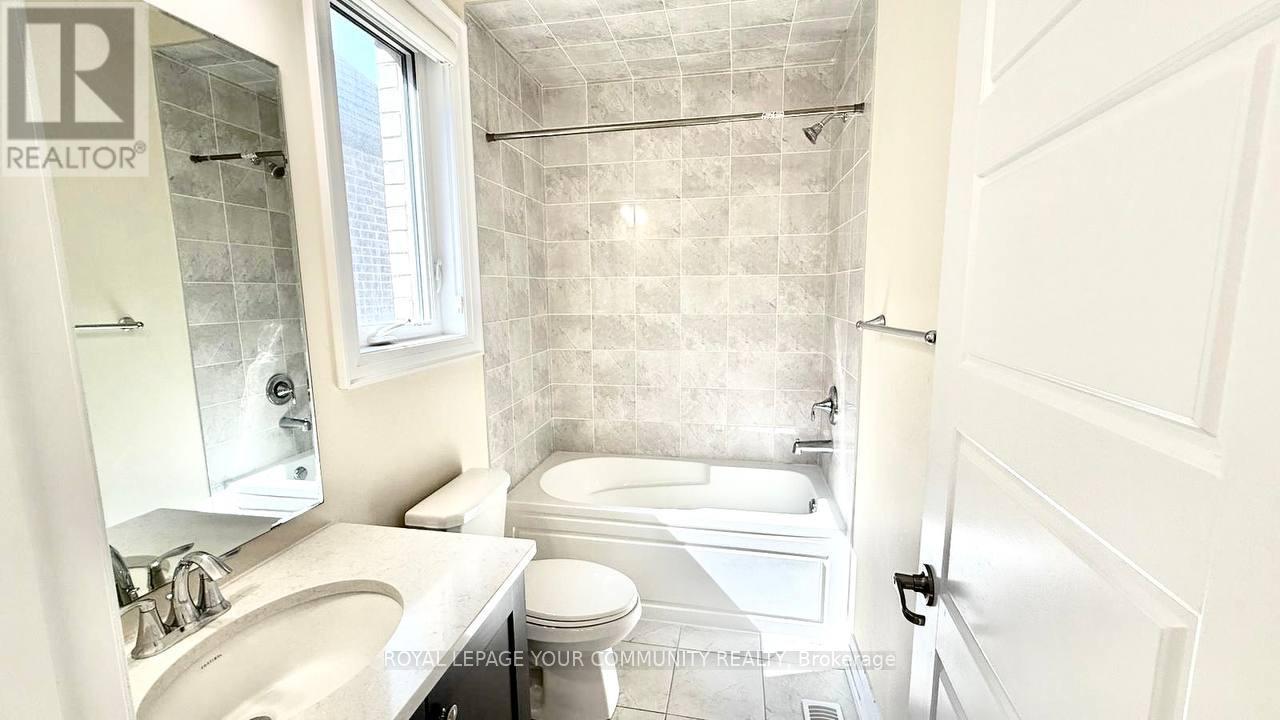 Photo 37 of 3186 Hines Drive, Oakville ON