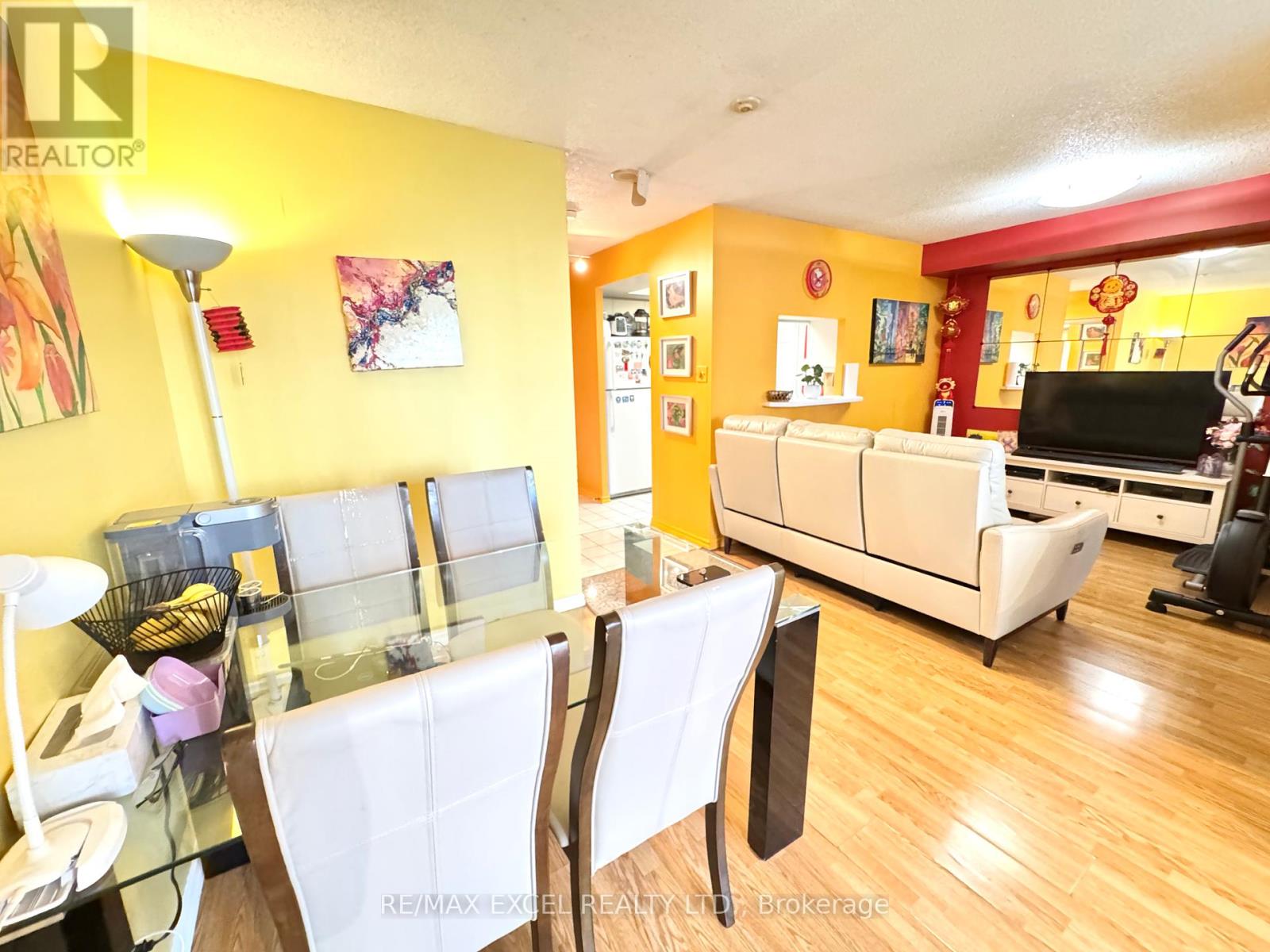 Photo 9 of 1412 285 Enfield Place, Mississauga ON
