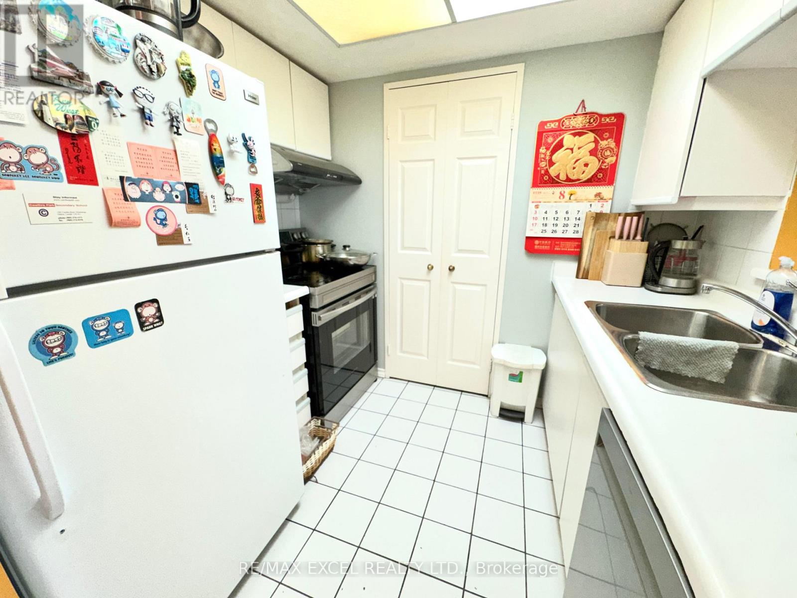 Photo 4 of 1412 285 Enfield Place, Mississauga ON