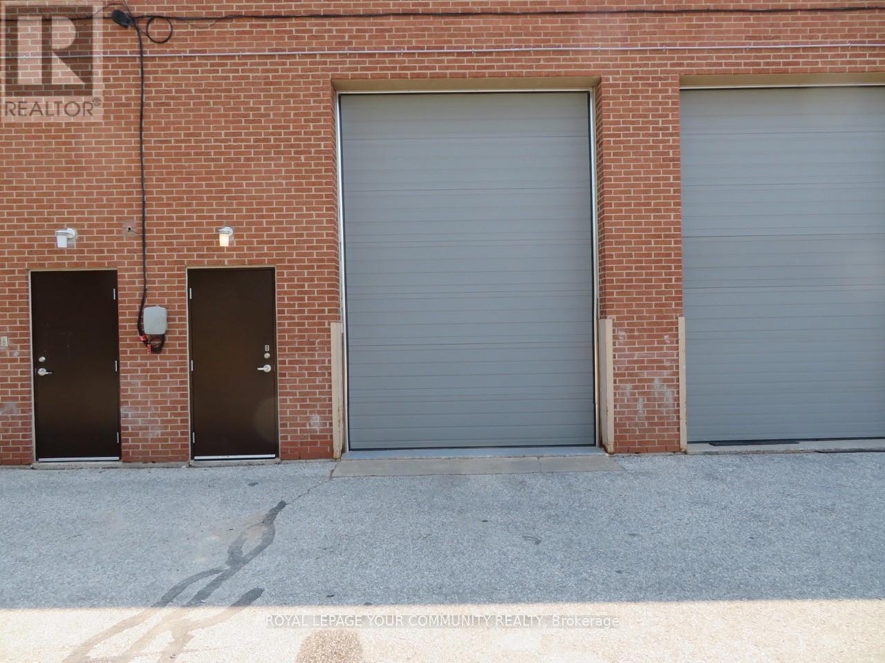 Photo 4 of 8 150 Rivalda Road, Toronto ON