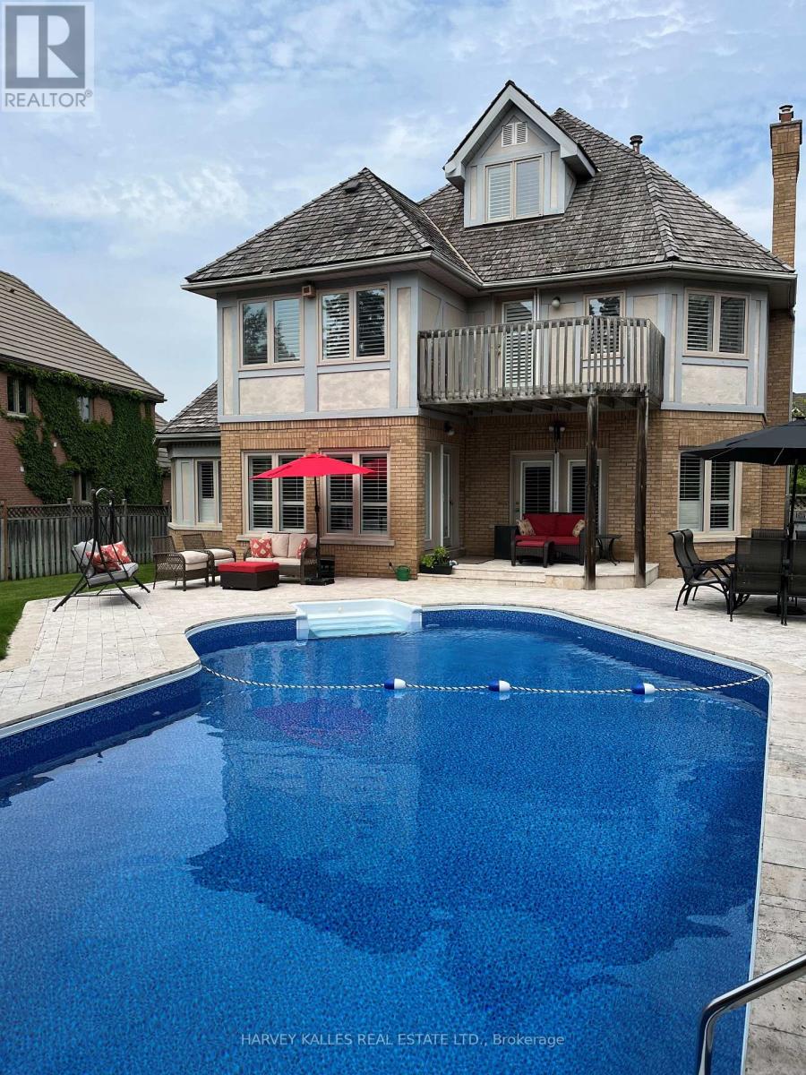 Photo 30 of 5108 Forest Hill Drive, Mississauga ON