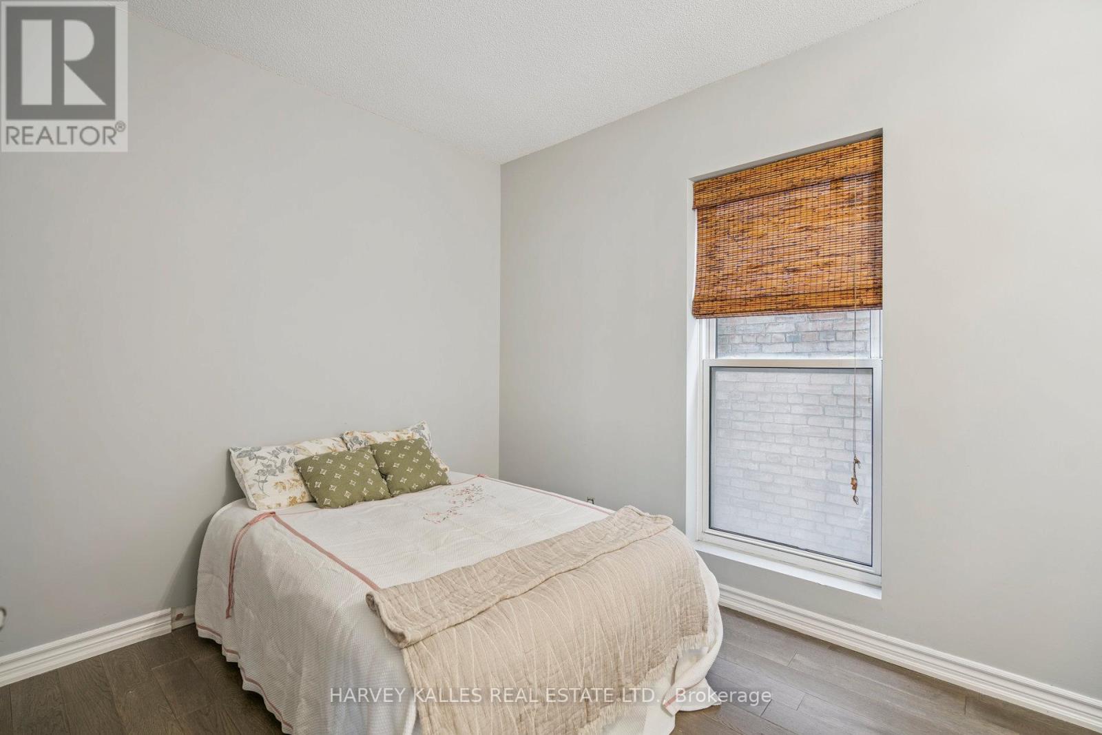 Photo 24 of 414 135 James Street S, Hamilton ON