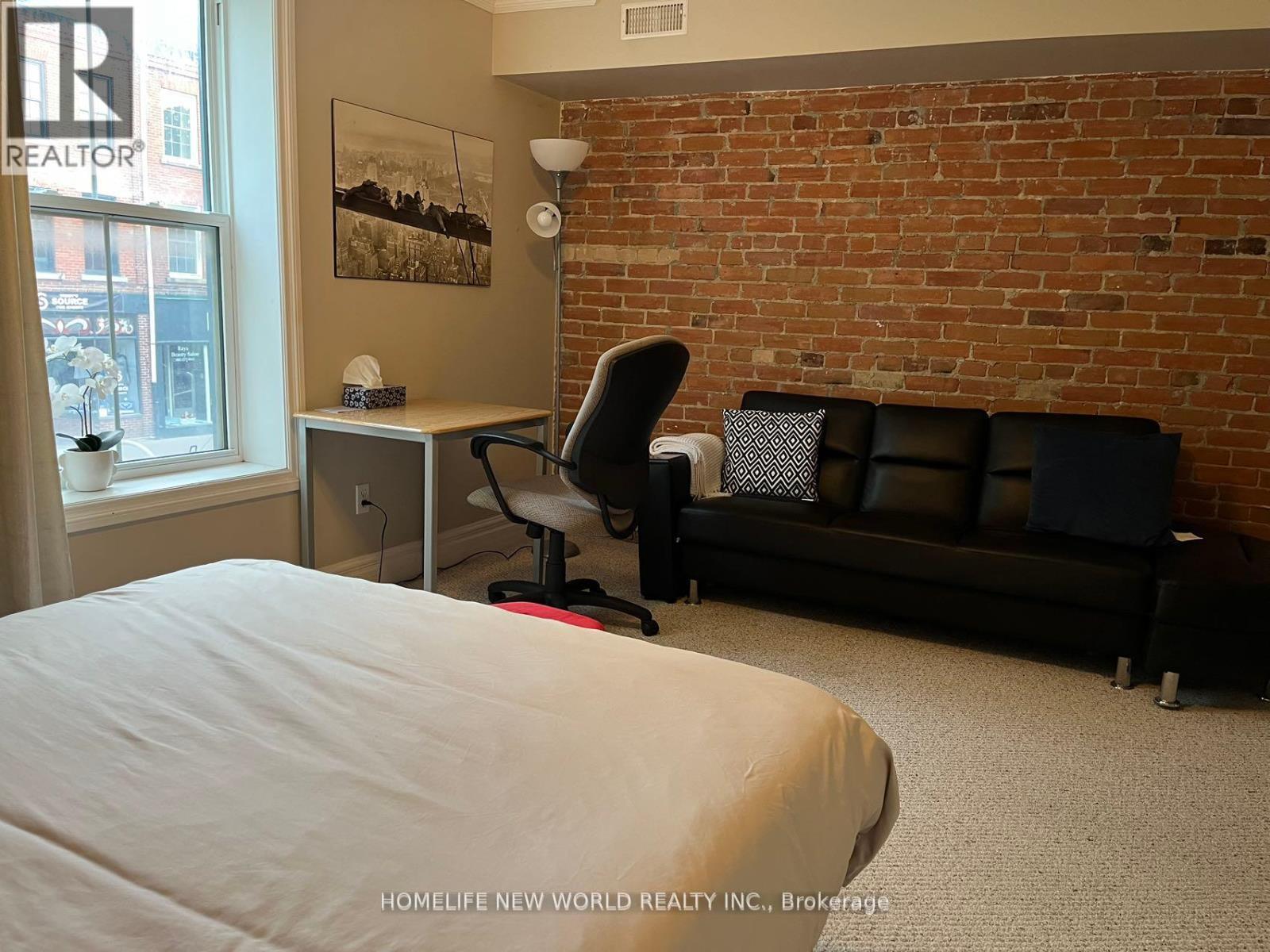 Photo 5 of 501 79 King Street W, Cobourg ON