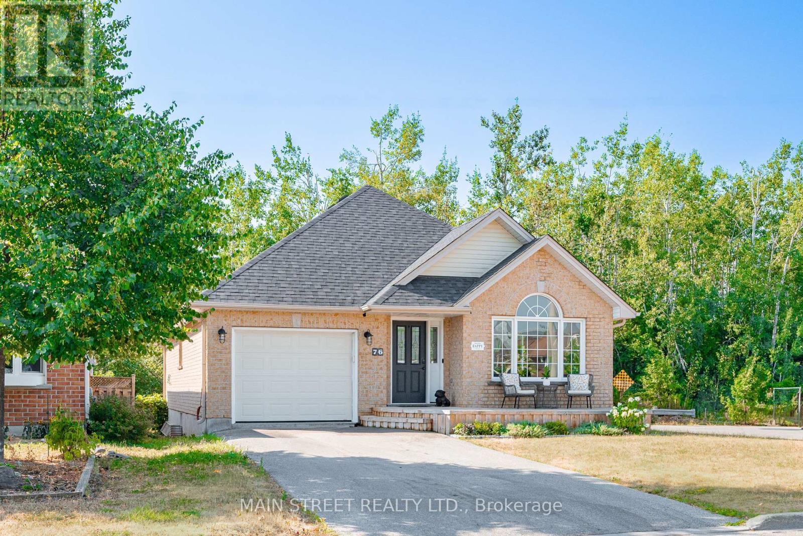 Photo 1 of 76 Laurent Boulevard, Kawartha Lakes ON