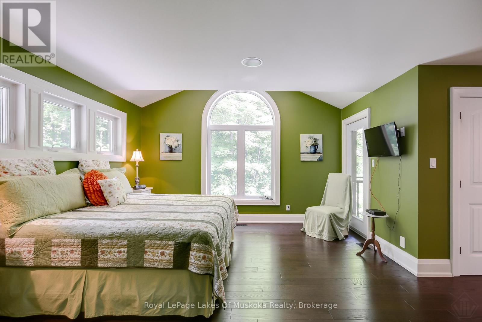 Photo 11 of 759 Williamsport Road, Huntsville ON