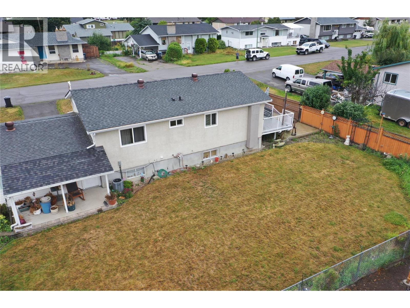Photo 5 of 416 Larch Street, Chase BC