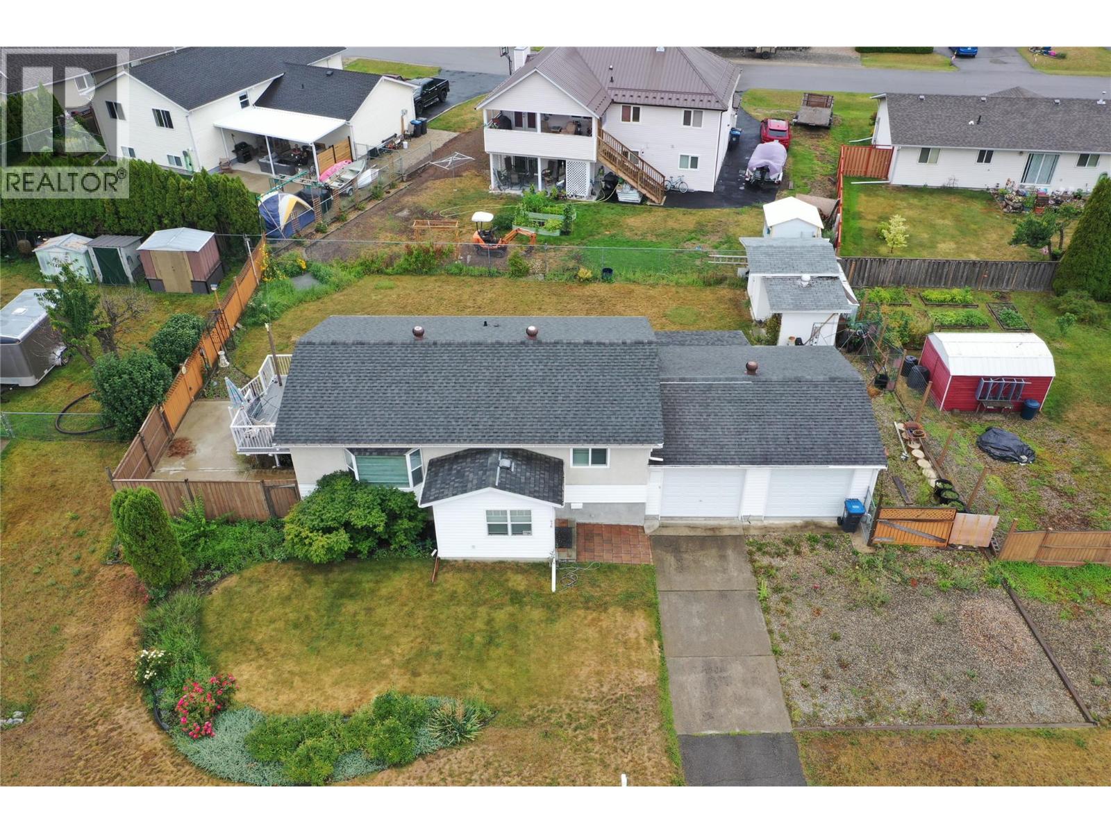 Photo 24 of 416 Larch Street, Chase BC