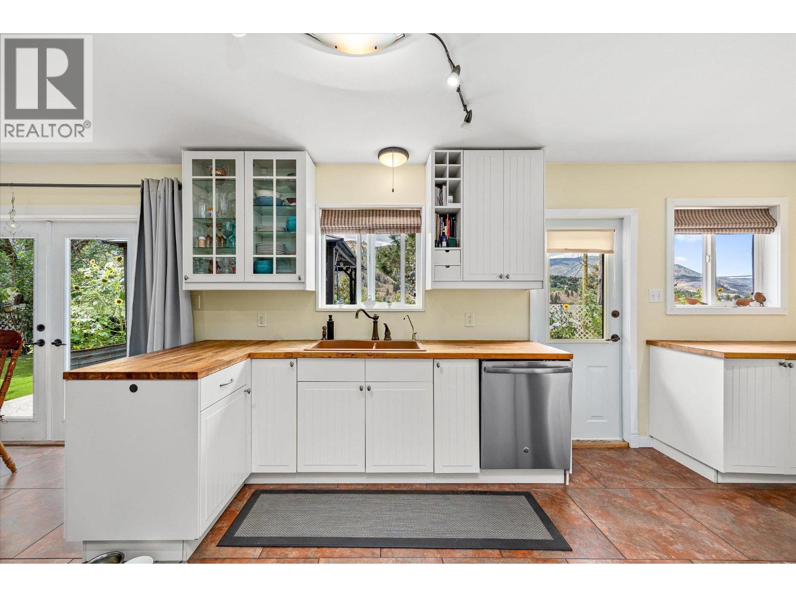  515 Philpott Road, Okanagan Falls