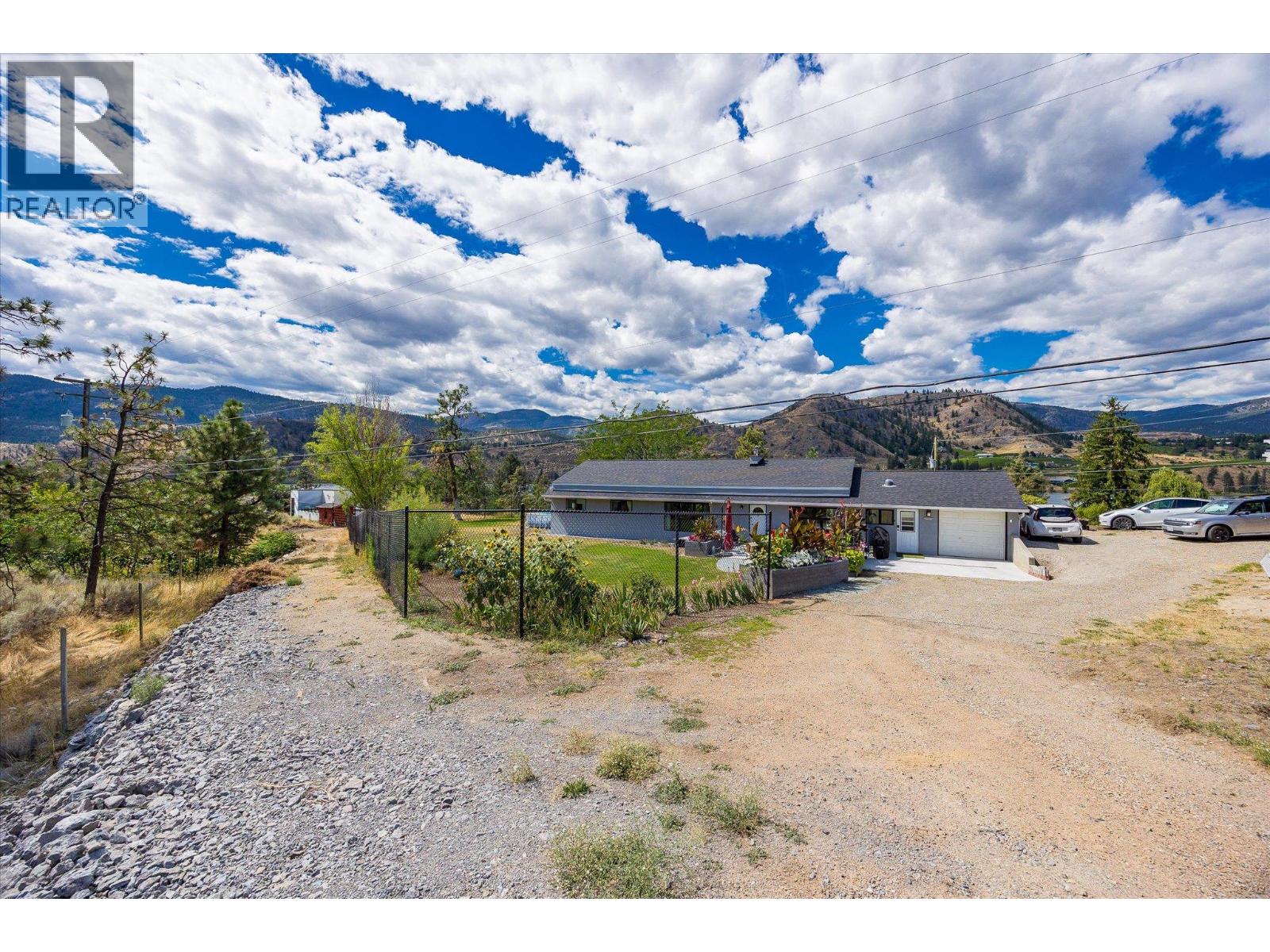  515 Philpott Road, Okanagan Falls
