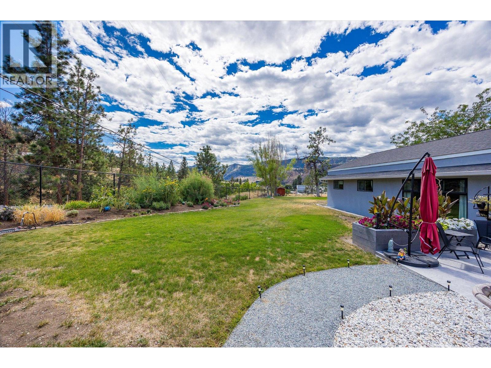  515 Philpott Road, Okanagan Falls
