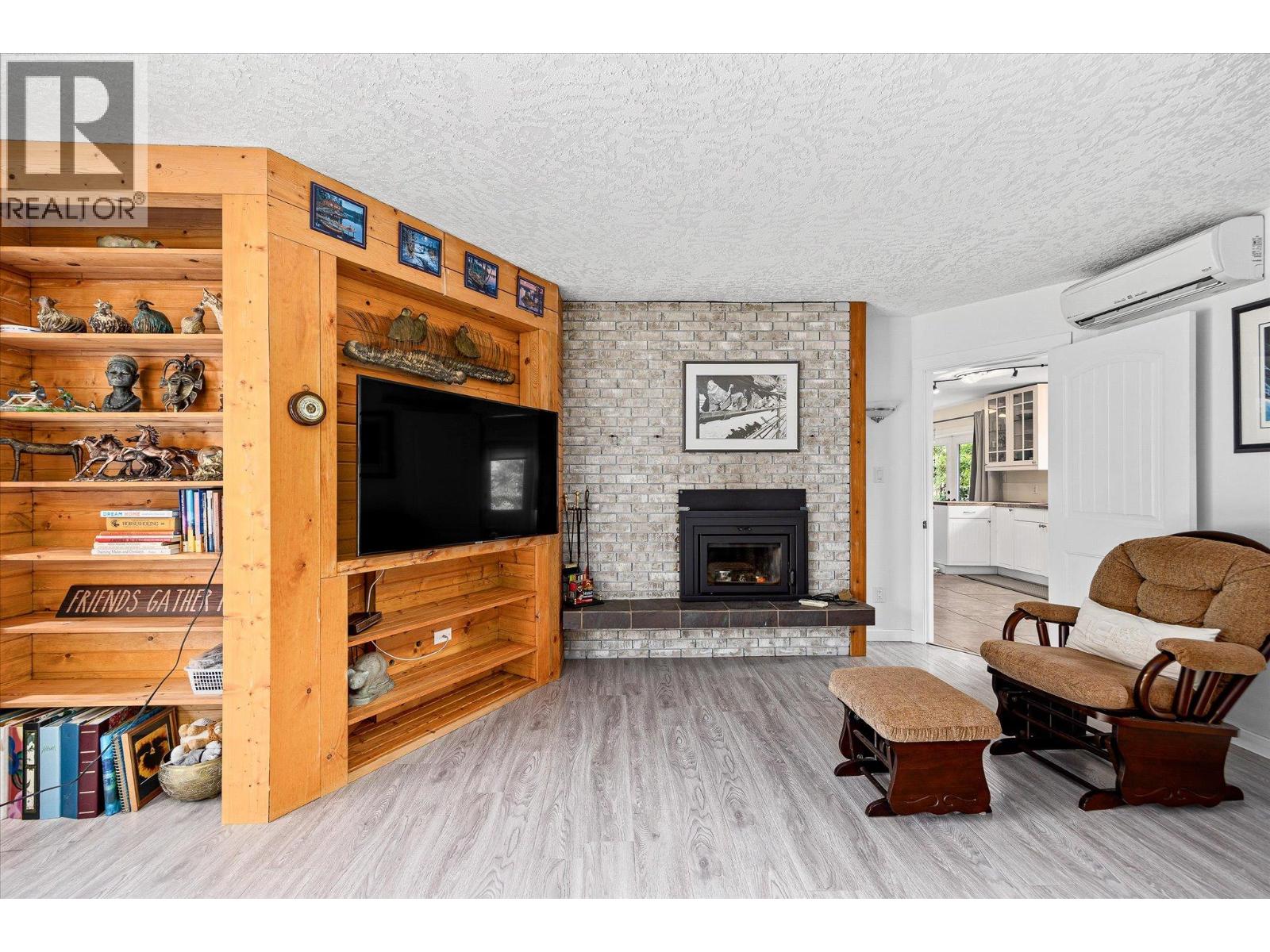  515 Philpott Road, Okanagan Falls