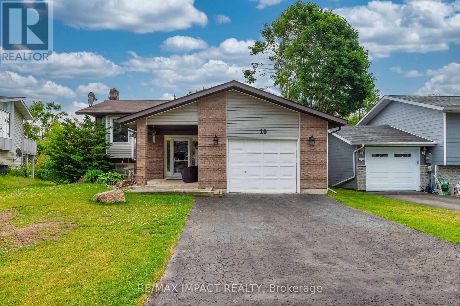 Photo 21 of 10 Cedartree Lane, Kawartha Lakes ON