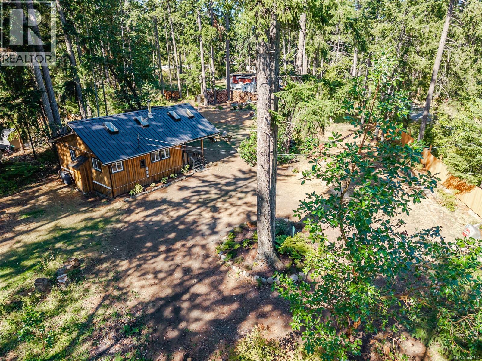 Photo 38 of 2490 Cross Rd, Nanoose Bay BC