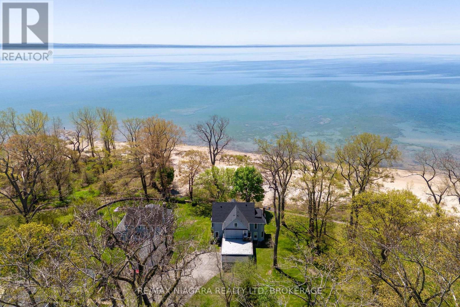 Photo 22 of 183 Maple Lane, Fort Erie ON