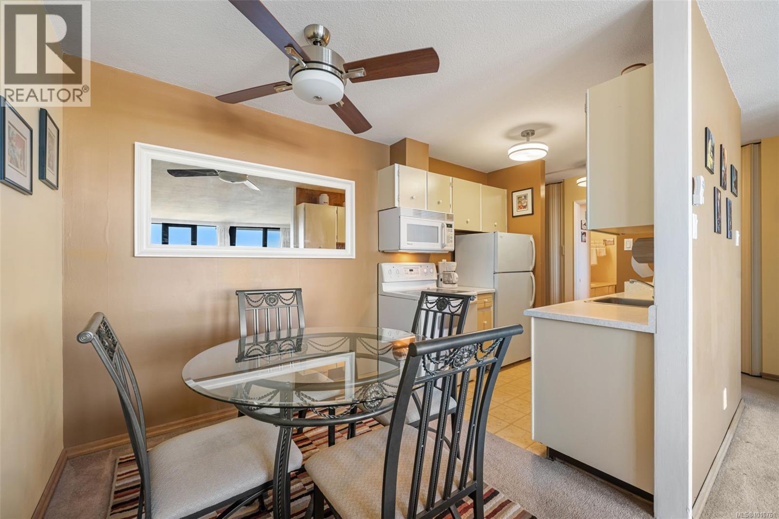 904 647 Michigan St, Victoria