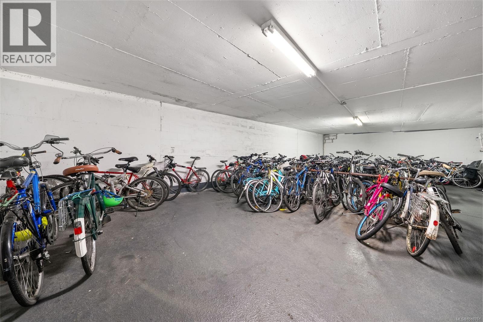 904 647 Michigan St, Victoria