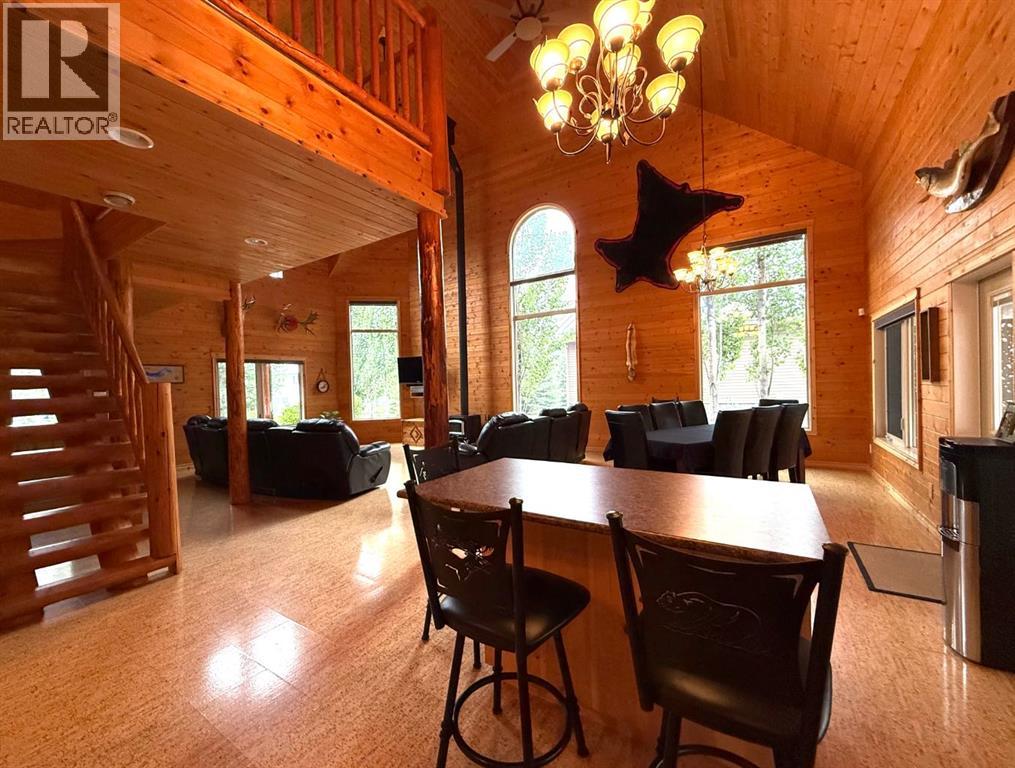 Photo 25 of 115 Deerland Road, Lac Des Iles SK