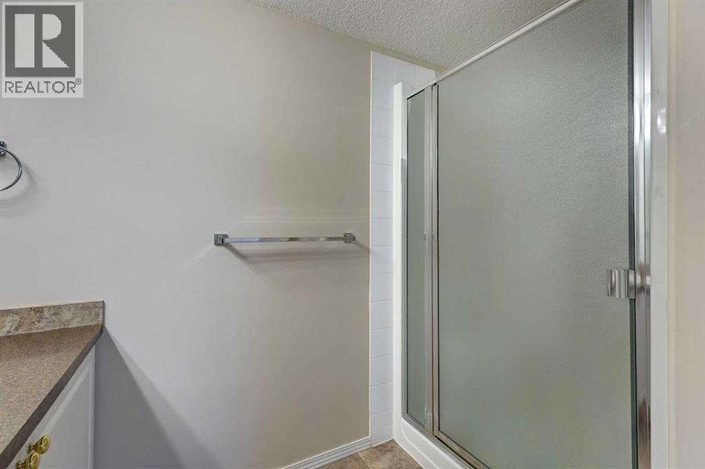 Single Family House for Sale in  Millrise Point SW Millrise Calgary 