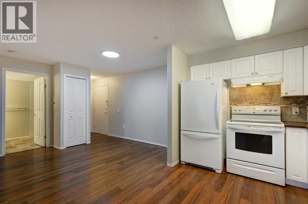Single Family House for Sale in  Millrise Point SW Millrise Calgary 