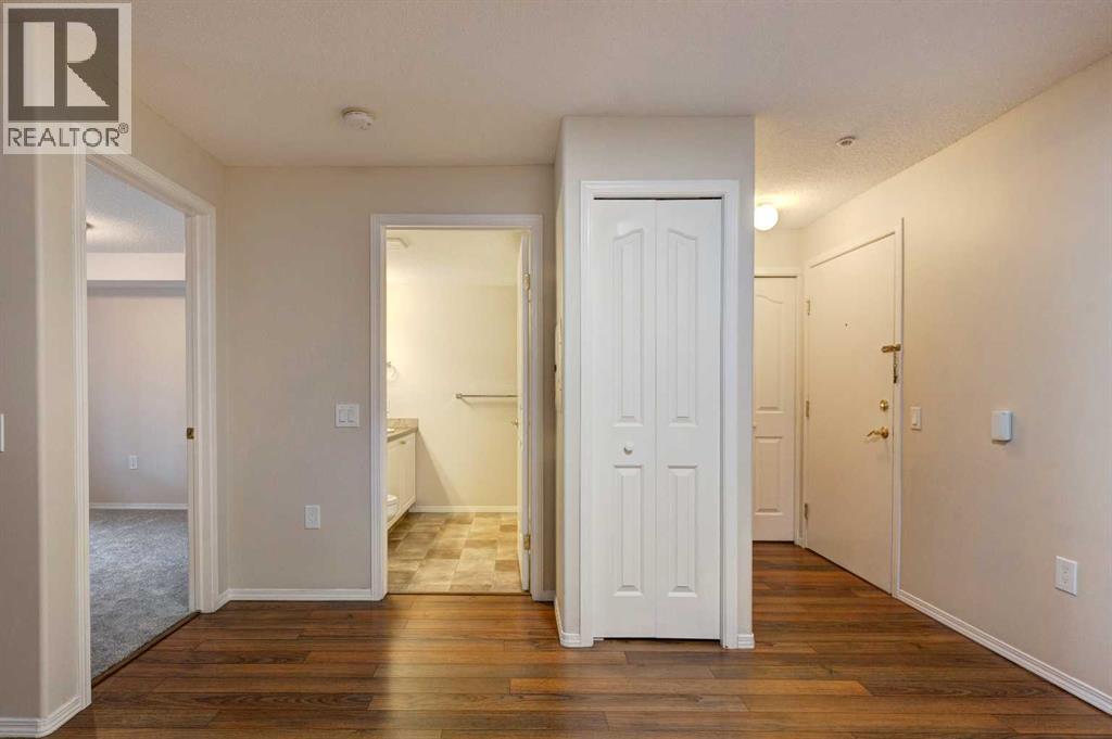 Single Family House for Sale in  Millrise Point SW Millrise Calgary 