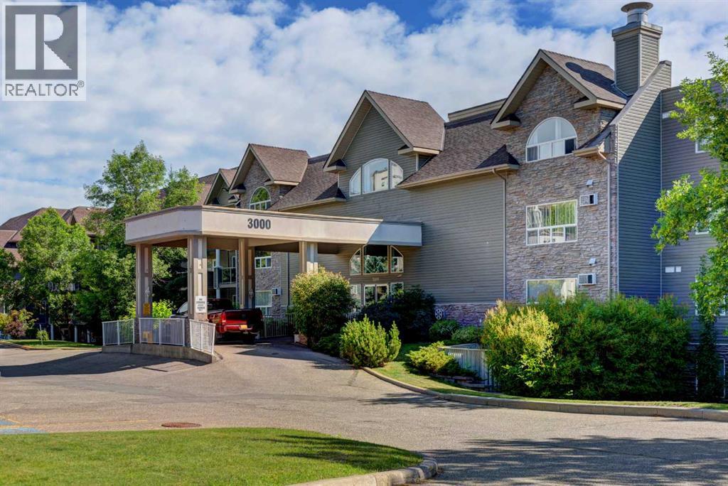 Single Family House for Sale in  Millrise Point SW Millrise Calgary 