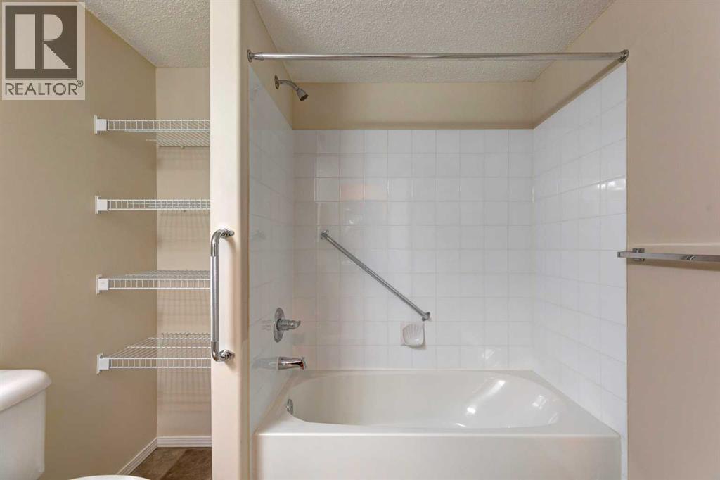 Single Family House for Sale in  Millrise Point SW Millrise Calgary 