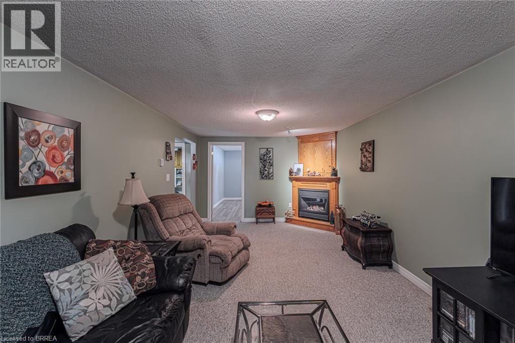 Photo 26 of 9 Blueridge Crescent, Brantford ON