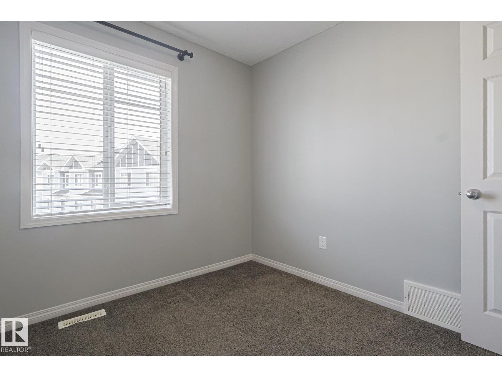 Photo 31 of 152 2905 141 St Sw Sw, Edmonton AB