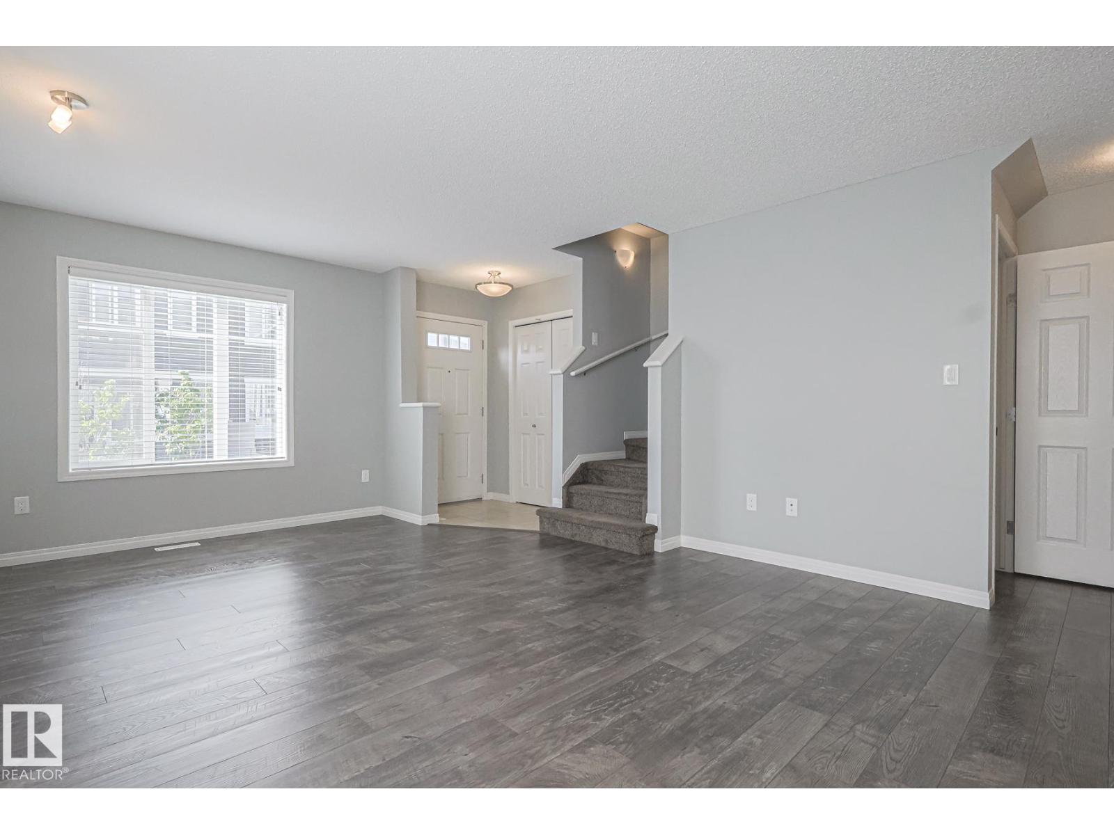 Photo 8 of 152 2905 141 St Sw Sw, Edmonton AB
