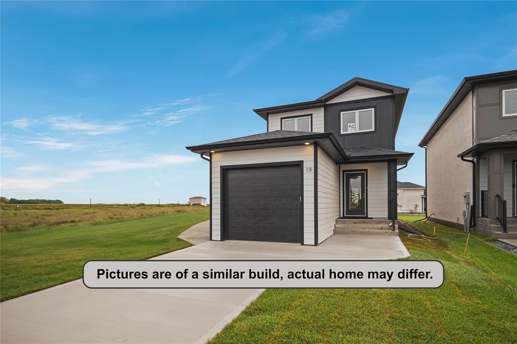 Photo 28 of 41 Gullane Street, Niverville MB