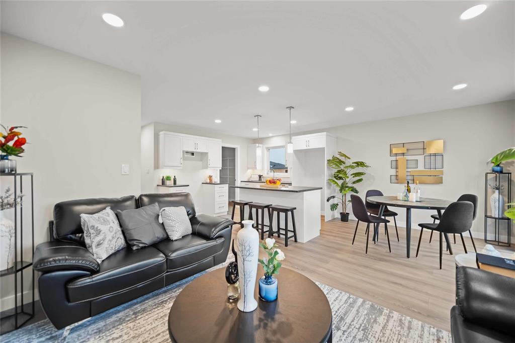 Photo 23 of 41 Gullane Street, Niverville MB