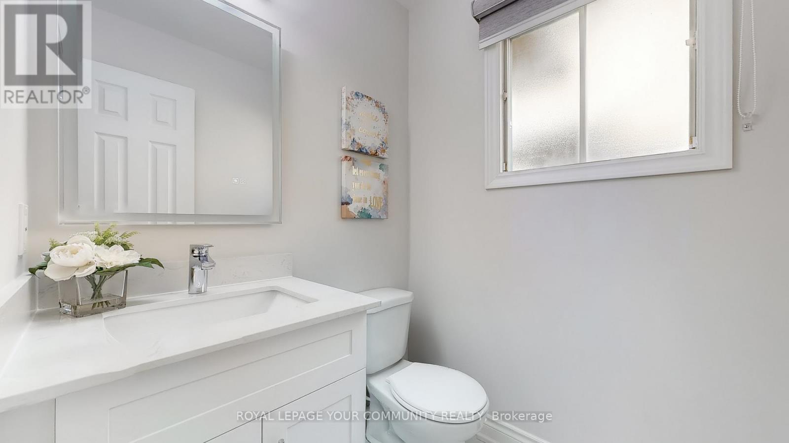 Photo 12 of 457 Raymerville Drive, Markham ON