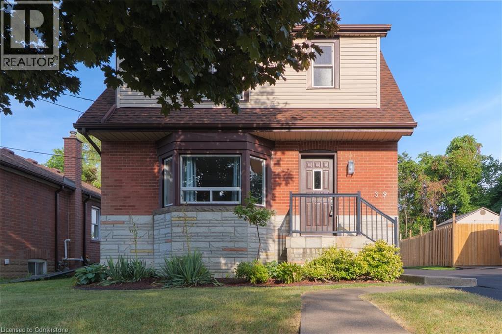 Photo 41 of 39 Cloverhill Road, Hamilton ON