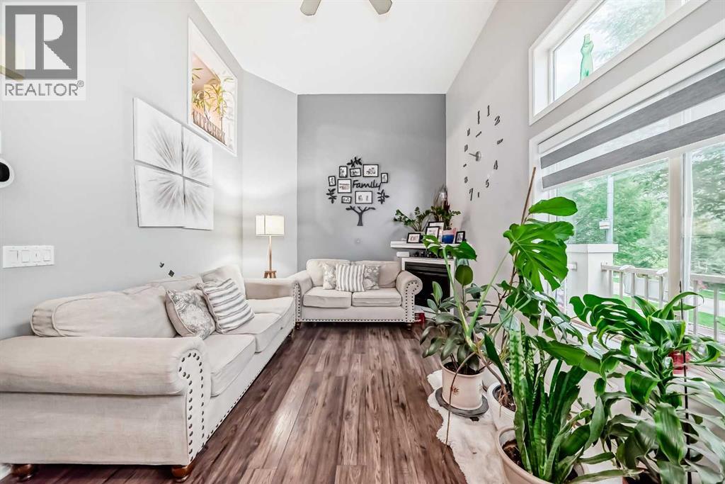 Single Family House 5 Level for Sale in  Copperfield Lane SE Copperfield Calgary 