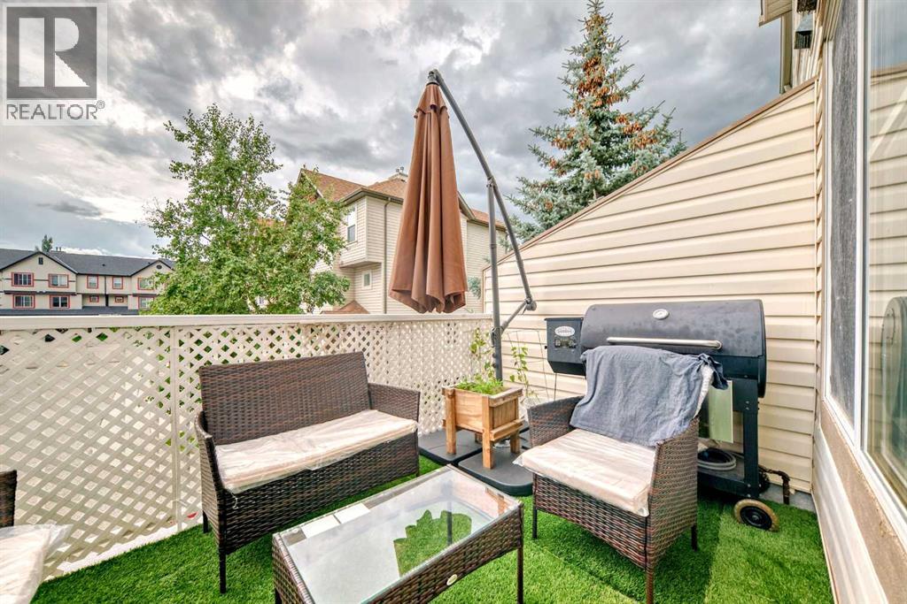 Single Family House 5 Level for Sale in  Copperfield Lane SE Copperfield Calgary 