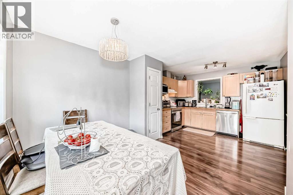 Single Family House 5 Level for Sale in  Copperfield Lane SE Copperfield Calgary 